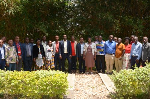 Université de Ngozi-Christian Aid : redynamiser les structures locales de coordination de la sécurité alimentaire et nutrition  et plaidoyer en faveur des personnes vulnérables
